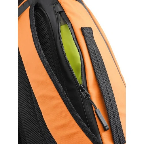 COMPRAR MOCHILA ADV ENTITY COMPUTER BACKPACK 18 L REF 1912508 CLIQUE