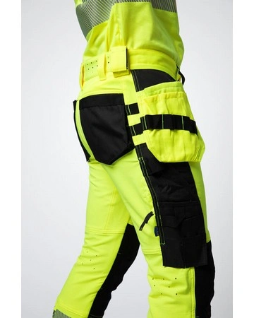Pantalón elástico con ventilación y bolsillos ref 646571