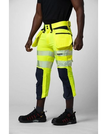 Pantalón pirata elástico con bolsillos y refuerzos ref 646577